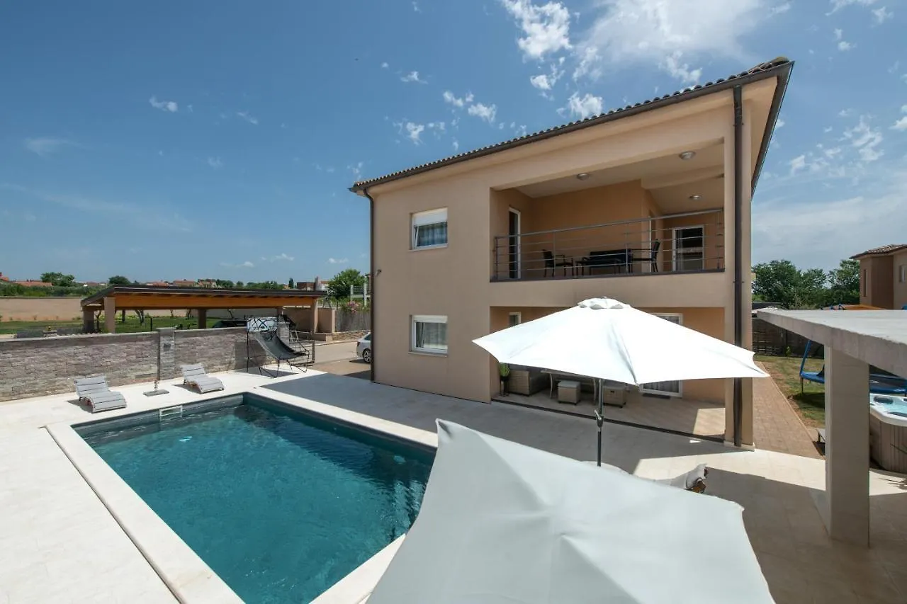 Villa Maslina Vodnjan